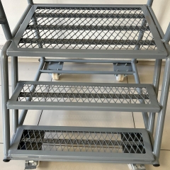 ESCALERA TIPO AVION ACERO 60cm