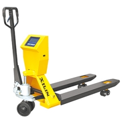 TRANSPALETA PESADORA CAPACIDAD 2500 Kg.